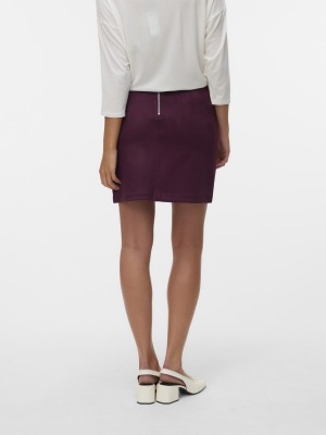 Vero Moda VMDONNA DINA FAUX SUEDE SHORT SKIRT: Winetasting | Freewear VMDONNA DINA FAUX SUEDE SHORT SKIRT: - www.freewear.nl - Freewear