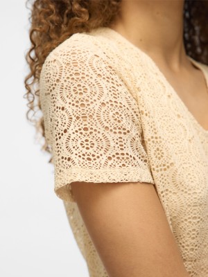 Vero Moda VMMAYA SS V NECK TOP JRS Birch | Freewear VMMAYA SS V NECK TOP JRS - www.freewear.nl - Freewear