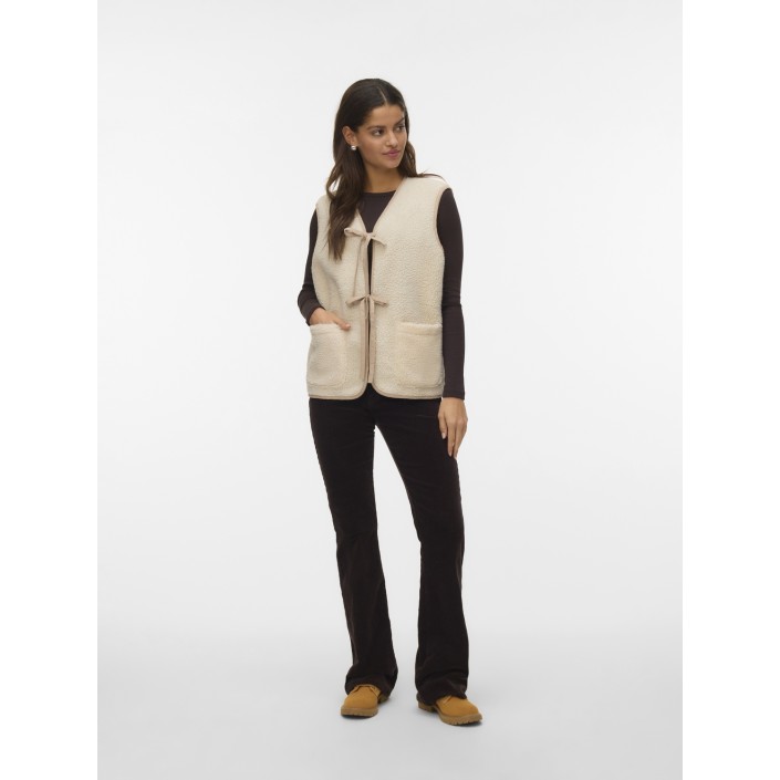 Vero Moda VMCLEO SHORT WAISTCOAT GA BOO Oatmeal | Freewear VMCLEO SHORT WAISTCOAT GA BOO - www.freewear.nl - Freewear
