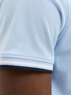 Jack & Jones:JACK&JONES ESSENTIALS JJEPAULOS POLO SS NOOS Chamray blue/play | Freewear JJEPAULOS POLO SS NOOS - www.freewear.nl - Freewear
