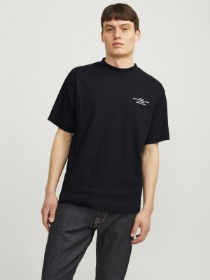JACK%JONES PREMIUM JPRCCCHAD BRANDING SS CREW NECK TEE: Black | Freewear JPRCCCHAD BRANDING SS CREW NECK TEE: - www.freewear.nl - Freewear