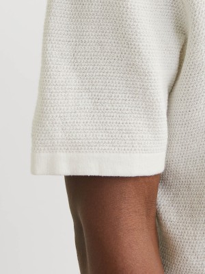Jack & Jones:JACK&JONES ESSENTIALS JJEGEORGE KNIT POLO SS SN Cloud Dancer | Freewear JJEGEORGE KNIT POLO SS SN - www.freewear.nl - Freewear