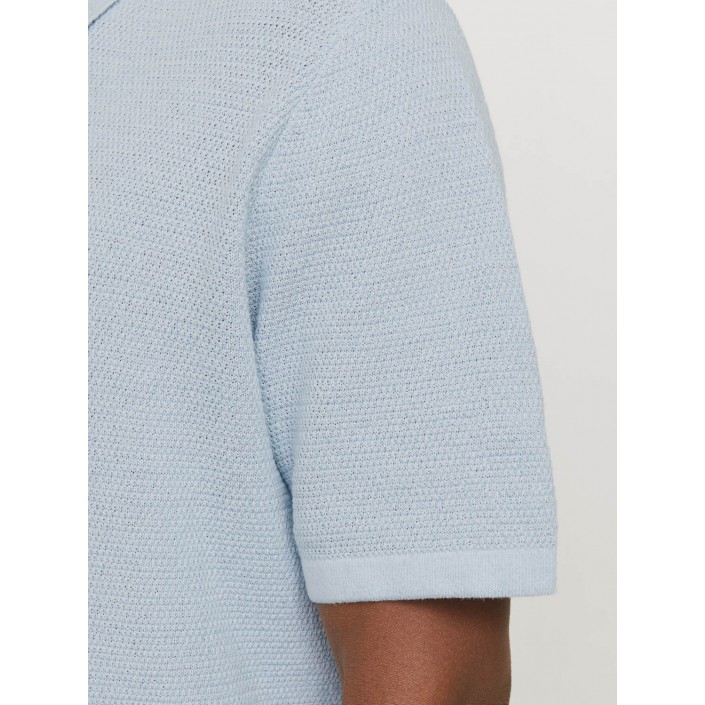 Jack & Jones:JACK&JONES ESSENTIALS JJEGEORGE KNIT POLO SS SN Chambray Blue/w. Cloud Dancer | Freewear JJEGEORGE KNIT POLO SS SN - www.freewear.nl - Freewear