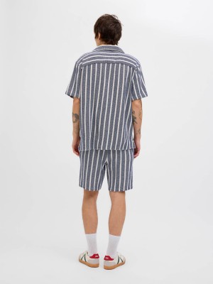 JACK&JONES ORIGINALS JPSTJAIDEN COBA STRIPE JOG SHORT SR: Ocean Cavern | Freewear JPSTJAIDEN COBA STRIPE JOG SHORT SR: - www.freewear.nl - Freewear