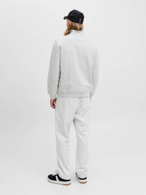 JACK&JONES ORIGINALS JORNORREBRO EMB SWEAT HIGH NECK SN White Melange | Freewear JORNORREBRO EMB SWEAT HIGH NECK SN - www.freewear.nl - Freewear