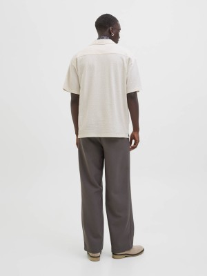 JACK%JONES PREMIUM JPRBLALEO JACQUARD RESORT S/S SHIRT Cloud Dancer | Freewear JPRBLALEO JACQUARD RESORT S/S SHIRT - www.freewear.nl - Freewear