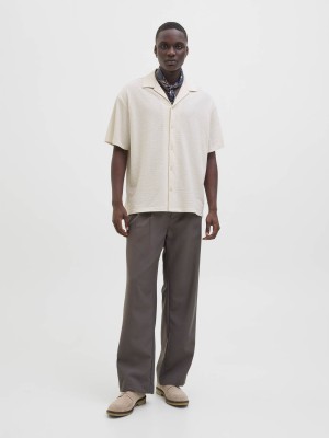 JACK%JONES PREMIUM JPRBLALEO JACQUARD RESORT S/S SHIRT Cloud Dancer | Freewear JPRBLALEO JACQUARD RESORT S/S SHIRT - www.freewear.nl - Freewear