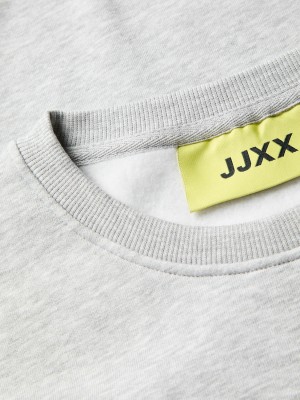 JACK&JONES ORIGINALS JXJACKIE LS RLX PRINT CREW SWT Light Grey Melange/ATELIER | Freewear JXJACKIE LS RLX PRINT CREW SWT - www.freewear.nl - Freewear