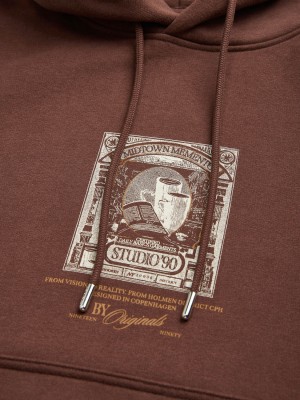 JACK&JONES ORIGINALS JORGRAND SWEAT HOOD Deep Mahogany | Freewear JORGRAND SWEAT HOOD - www.freewear.nl - Freewear