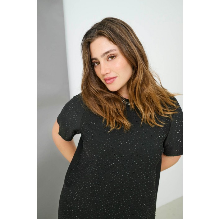 Carmakoma CARMALUKKA LIFE S/S O-NECK ABK DRES: Black/RHINESTONES | Freewear CARMALUKKA LIFE S/S O-NECK ABK DRES: - www.freewear.nl - Freewear