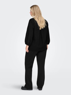 Carmakoma CARLYNE 3/4 V-NECK TOP WVN Black | Freewear CARLYNE 3/4 V-NECK TOP WVN - www.freewear.nl - Freewear