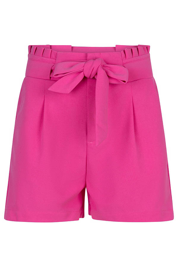 Lofty Manner Short Briana