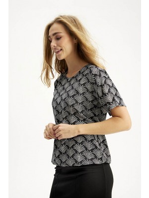 Ze-Ze Blouse Relly l/s print zwart | Freewear Blouse Relly l/s print - www.freewear.nl - Freewear