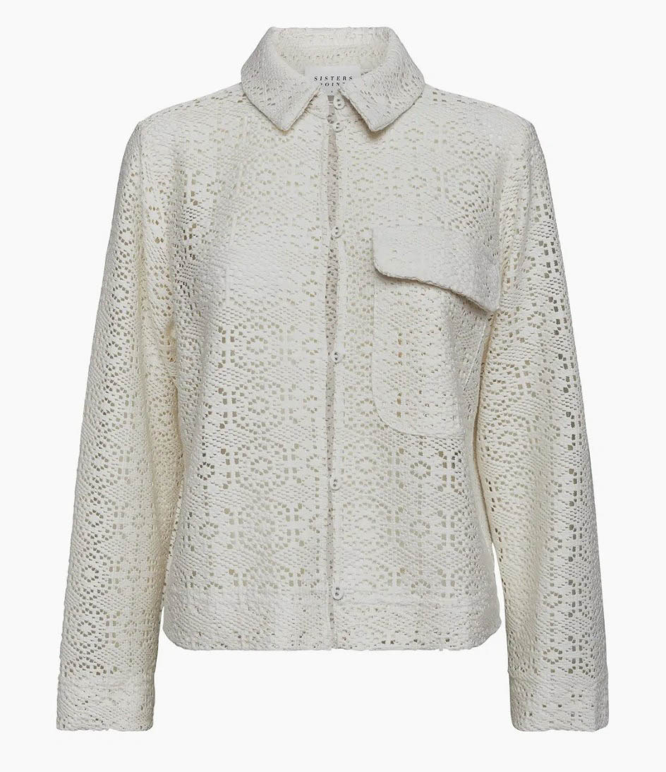 Sisters point Elsia Shirt