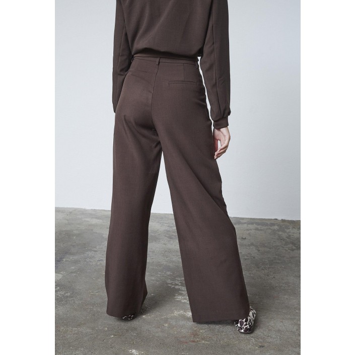 Sisters Point Great Pant uni D .chocolate | Freewear Great Pant uni - www.freewear.nl - Freewear