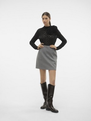 Vero Moda VMFORTUNEALLISON HW SHORT SKIRT GA : Medium Grey Melange | Freewear VMFORTUNEALLISON HW SHORT SKIRT GA : - www.freewear.nl - Freewear