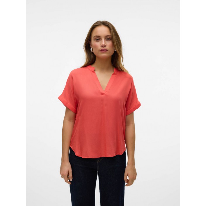 Vero Moda VMBEAUTY SS TOP WVN GA NOOS Dubarry | Freewear VMBEAUTY SS TOP WVN GA NOOS - www.freewear.nl - Freewear