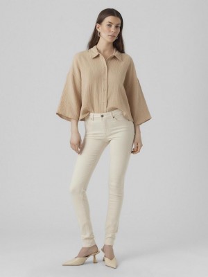 Vero Moda VMLUX MR SLIM JEANS ECRU Ecru | Freewear VMLUX MR SLIM JEANS ECRU - www.freewear.nl - Freewear