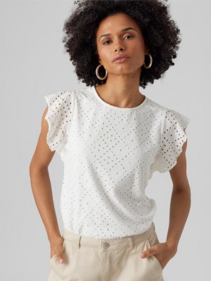 Vero Moda VMTASSA SL FRILL TOP NOOS Snow White | Freewear VMTASSA SL FRILL TOP NOOS - www.freewear.nl - Freewear