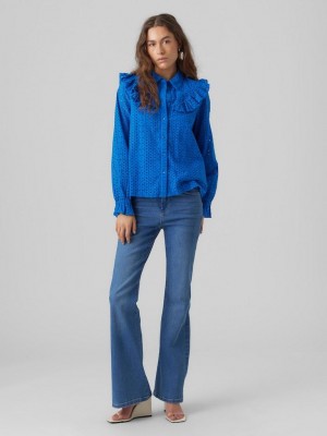 Vero Moda VMAYA LS FRILL SHIRT WVN Skydiver | Freewear VMAYA LS FRILL SHIRT WVN - www.freewear.nl - Freewear