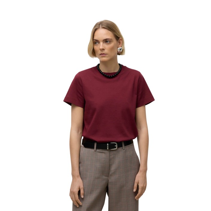 Vero Moda Aware AWNAIMA SS O-NECK T-SHIRT NOOS Zinfandel | Freewear AWNAIMA SS O-NECK T-SHIRT NOOS - www.freewear.nl - Freewear
