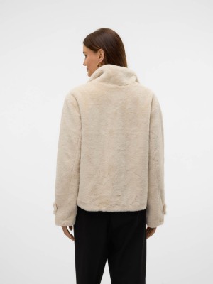 Vero Moda VMSONJAEVA SHORT JACKET GA BOO Oatmeal | Freewear VMSONJAEVA SHORT JACKET GA BOO - www.freewear.nl - Freewear