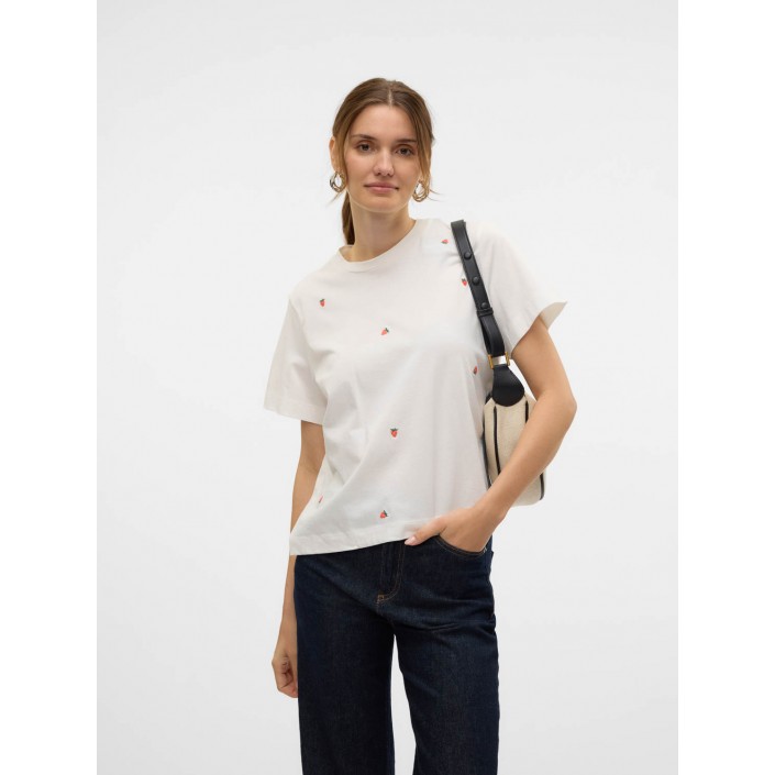 Vero Moda VMSOLVEI METTE SS TOP BOX JRS SPE G: Snow White/STRAWBERRYS | Freewear VMSOLVEI METTE SS TOP BOX JRS SPE G: - www.freewear.nl - Freewear
