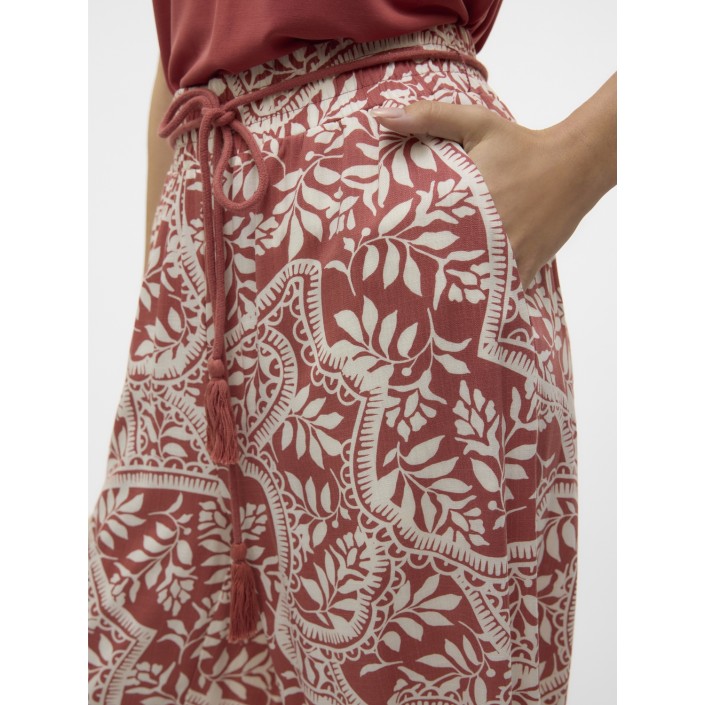 Vero Moda VMBALI HW WIDE PANTS WVN BTQ GA Marsala/BALI | Freewear VMBALI HW WIDE PANTS WVN BTQ GA - www.freewear.nl - Freewear