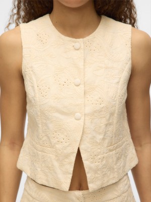Vero Moda VMELINE SL SHORT EMBR WAISTCOAT Cloud Dancer/EMBROIDERY ANGLAIS | Freewear VMELINE SL SHORT EMBR WAISTCOAT - www.freewear.nl - Freewear