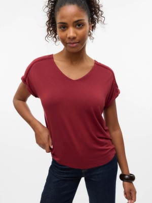 Vero Moda VMVANESSA SS V-NECK TOP JRS GA Syrah | Freewear VMVANESSA SS V-NECK TOP JRS GA - www.freewear.nl - Freewear
