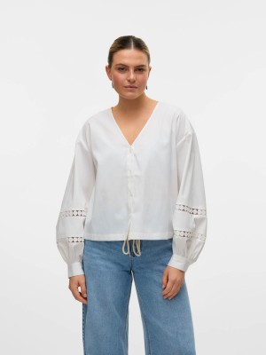 Vero Moda VMJANNI TAPE LS V-NECK TOP WVN GA L: Snow White | Freewear VMJANNI TAPE LS V-NECK TOP WVN GA L: - www.freewear.nl - Freewear