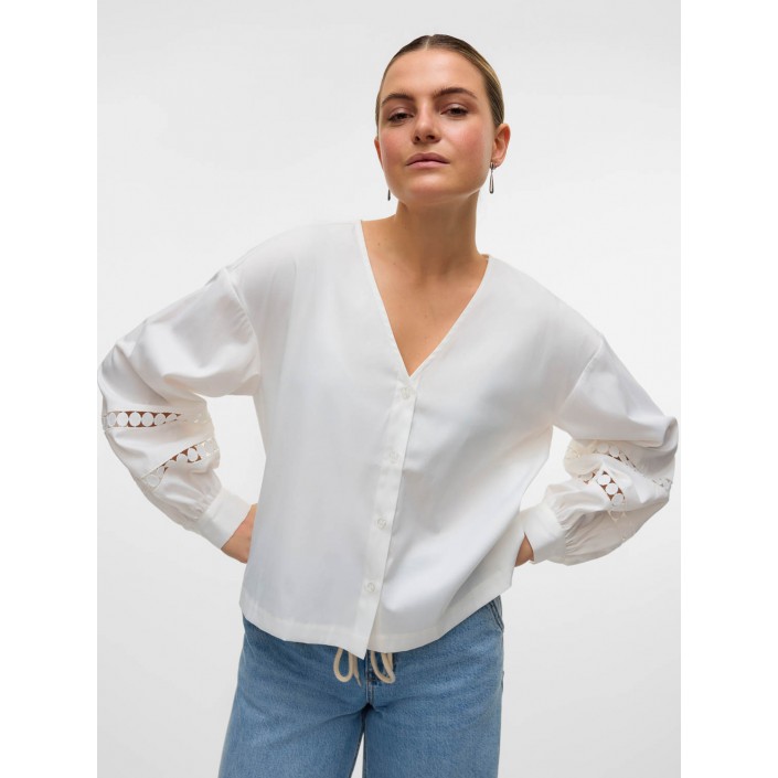Vero Moda VMJANNI TAPE LS V-NECK TOP WVN GA L: Snow White | Freewear VMJANNI TAPE LS V-NECK TOP WVN GA L: - www.freewear.nl - Freewear
