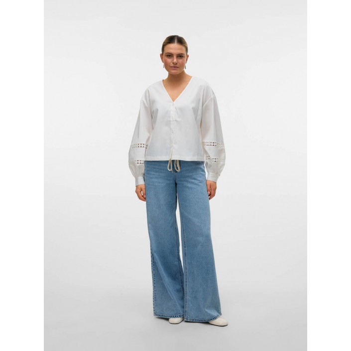 Vero Moda VMJANNI TAPE LS V-NECK TOP WVN GA L: Snow White | Freewear VMJANNI TAPE LS V-NECK TOP WVN GA L: - www.freewear.nl - Freewear