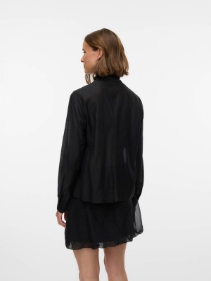 Vero Moda VMHALSTON L/S BOW TOP WVN BTQ Black | Freewear VMHALSTON L/S BOW TOP WVN BTQ - www.freewear.nl - Freewear