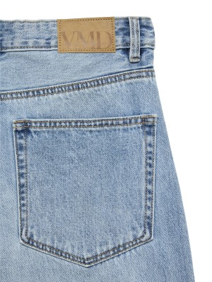 Vero Moda VMZELDA HR BAREEL TWO TONED DNM JEA: Medium Blue Denim | Freewear VMZELDA HR BAREEL TWO TONED DNM JEA: - www.freewear.nl - Freewear
