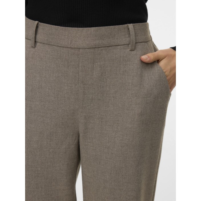 Vero Moda VMMAYA BESTIE MW STRAIGHT PANT NOOS Moon Rock/MELANGE | Freewear VMMAYA BESTIE MW STRAIGHT PANT NOOS - www.freewear.nl - Freewear