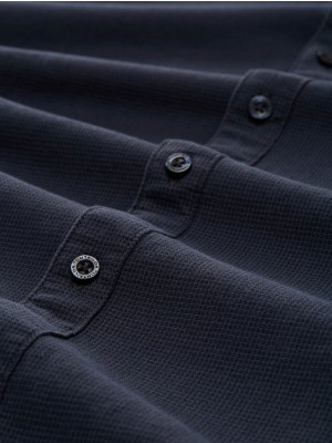 Tom Tailor fitted structured shirt navy | Freewear fitted structured shirt - www.freewear.nl - Freewear