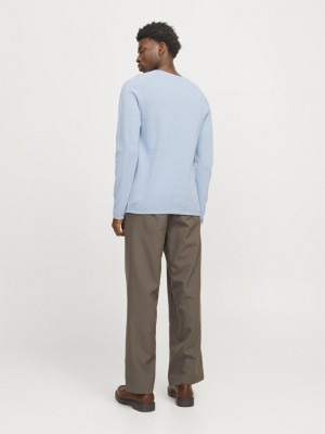 Jack & Jones:JACK&JONES ESSENTIALS JJEHILL KNIT CREW NECK NOOS Cashmere Blue/Twist | Freewear JJEHILL KNIT CREW NECK NOOS - www.freewear.nl - Freewear