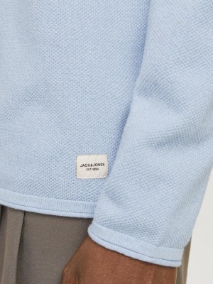 Jack & Jones:JACK&JONES ESSENTIALS JJEHILL KNIT CREW NECK NOOS Cashmere Blue/Twist | Freewear JJEHILL KNIT CREW NECK NOOS - www.freewear.nl - Freewear