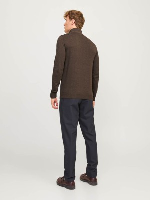 Jack & Jones:JACK&JONES ESSENTIALS JJEEMIL KNIT HALF ZIP NOOS Mulch/TWIST | Freewear JJEEMIL KNIT HALF ZIP NOOS - www.freewear.nl - Freewear