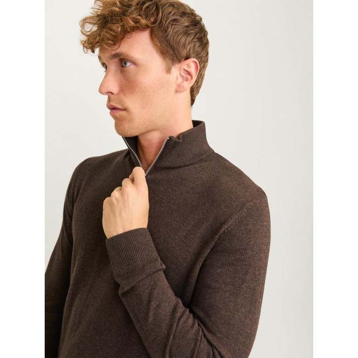 Jack & Jones:JACK&JONES ESSENTIALS JJEEMIL KNIT HALF ZIP NOOS Mulch/TWIST | Freewear JJEEMIL KNIT HALF ZIP NOOS - www.freewear.nl - Freewear
