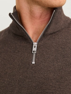 Jack & Jones:JACK&JONES ESSENTIALS JJEEMIL KNIT HALF ZIP NOOS Mulch/TWIST | Freewear JJEEMIL KNIT HALF ZIP NOOS - www.freewear.nl - Freewear