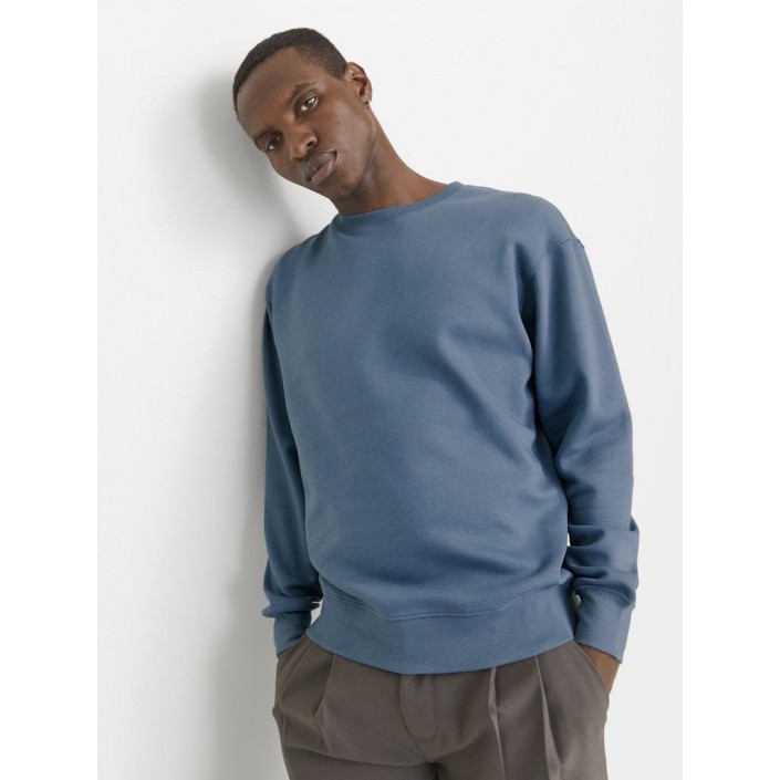 Jack & Jones:JACK&JONES ESSENTIALS JJESTAR BASIC SWEAT CREW NECK NOOS Oceanview | Freewear JJESTAR BASIC SWEAT CREW NECK NOOS - www.freewear.nl - Freewear