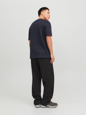 Jack & Jones:JACK&JONES ESSENTIALS JJESTAR JJ TEE SS NOOS Dark Navy | Freewear JJESTAR JJ TEE SS NOOS - www.freewear.nl - Freewear
