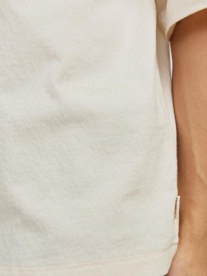 JACK&JONES ORIGINALS JORMILOS TEE SS CREW NECK SN Buttercream | Freewear JORMILOS TEE SS CREW NECK SN - www.freewear.nl - Freewear