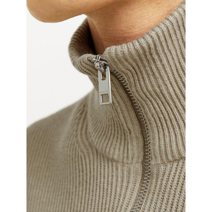 Jack & Jones:JACK&JONES ESSENTIALS JJEPERFECT KNIT HALF ZIP SN Crockery | Freewear JJEPERFECT KNIT HALF ZIP SN - www.freewear.nl - Freewear
