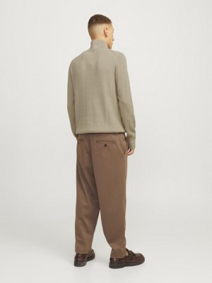 Jack & Jones:JACK&JONES ESSENTIALS JJEPERFECT KNIT HALF ZIP SN Crockery | Freewear JJEPERFECT KNIT HALF ZIP SN - www.freewear.nl - Freewear