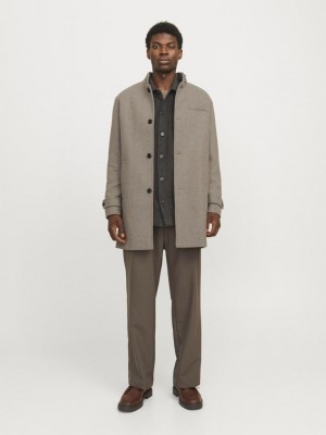 Jack & Jones:JACK&JONES ESSENTIALS JJEMELTON WOOL COAT SN Greige | Freewear JJEMELTON WOOL COAT SN - www.freewear.nl - Freewear