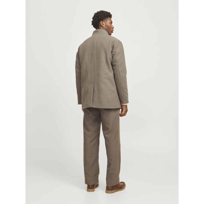 Jack & Jones:JACK&JONES ESSENTIALS JJEHARRISON WOOL BLEND JACKET SN Greige | Freewear JJEHARRISON WOOL BLEND JACKET SN - www.freewear.nl - Freewear