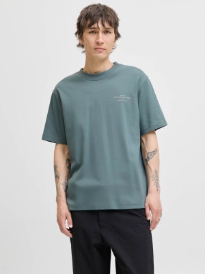 JACK%JONES PREMIUM JPRCCCHAD BRANDING SS CREW NECK TEE: Goblin Blue | Freewear JPRCCCHAD BRANDING SS CREW NECK TEE: - www.freewear.nl - Freewear